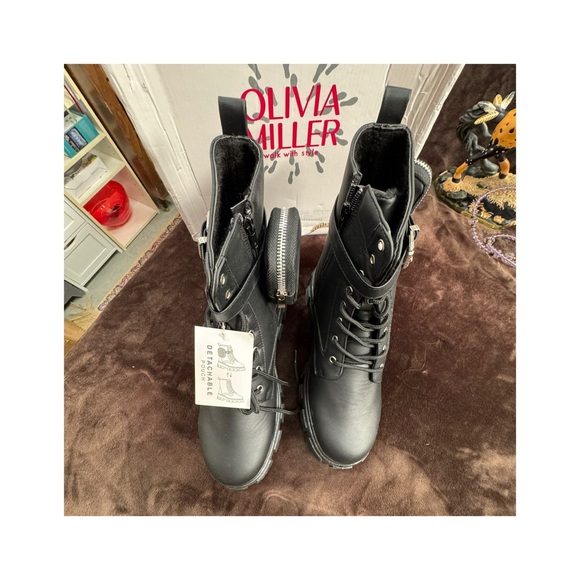 Olivia Miller ankle boots with detachable pouches 8.5 - Picture 5 of 13